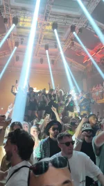 vlcsnap-2026-10-13-19h42m14s294.webp